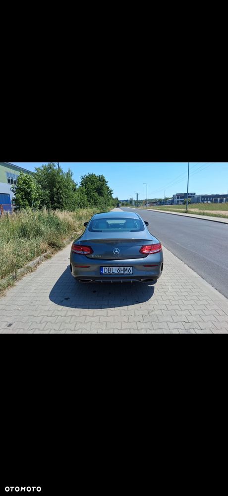 Mercedes-Benz Klasa C 300 7G-TRONIC - 4