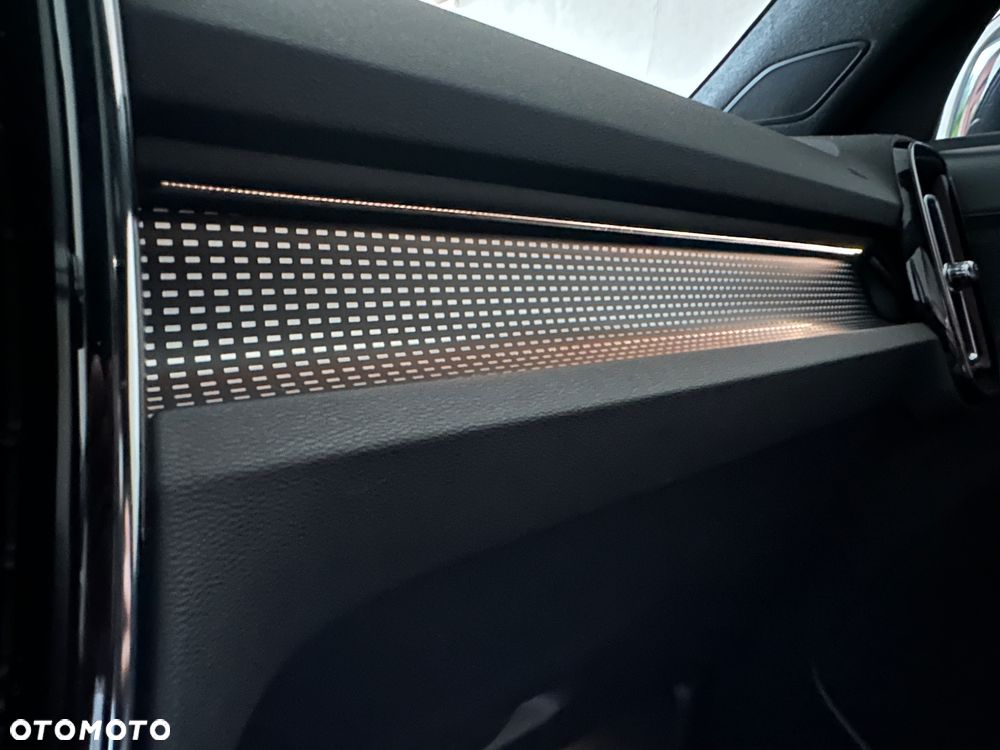 Volvo XC 40 T3 Geartronic RDesign - 37