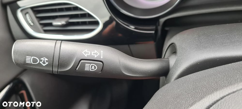 Opel Astra 1.6 Turbo Start/Stop Innovation - 26