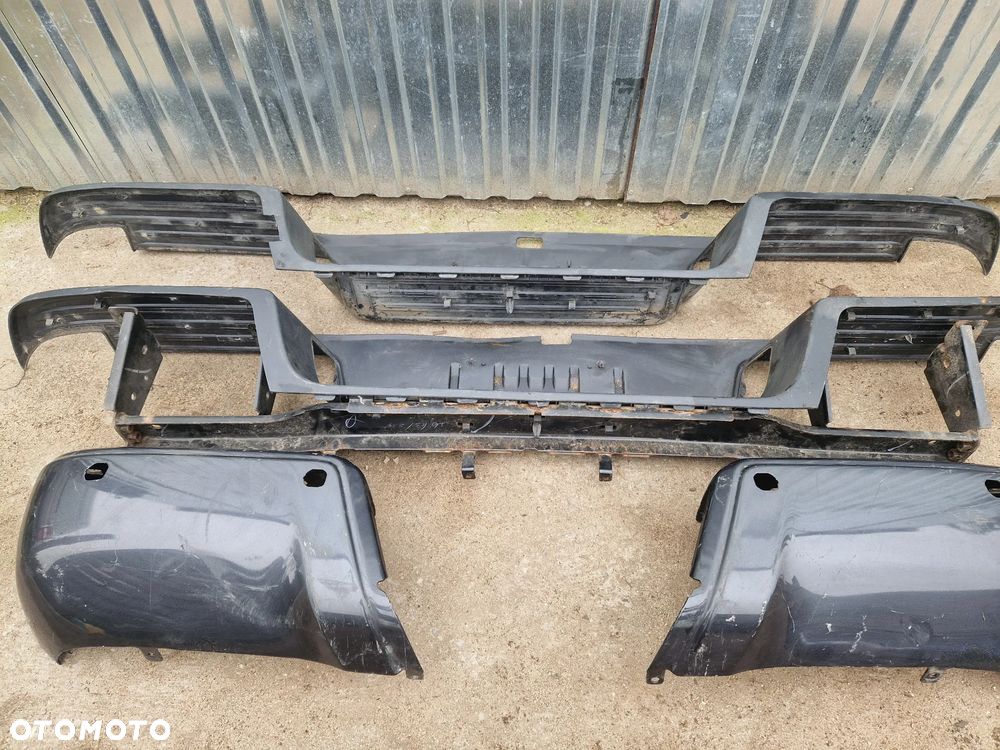 Ford Ranger IV Zderzak Tył Tylny stopień - 2