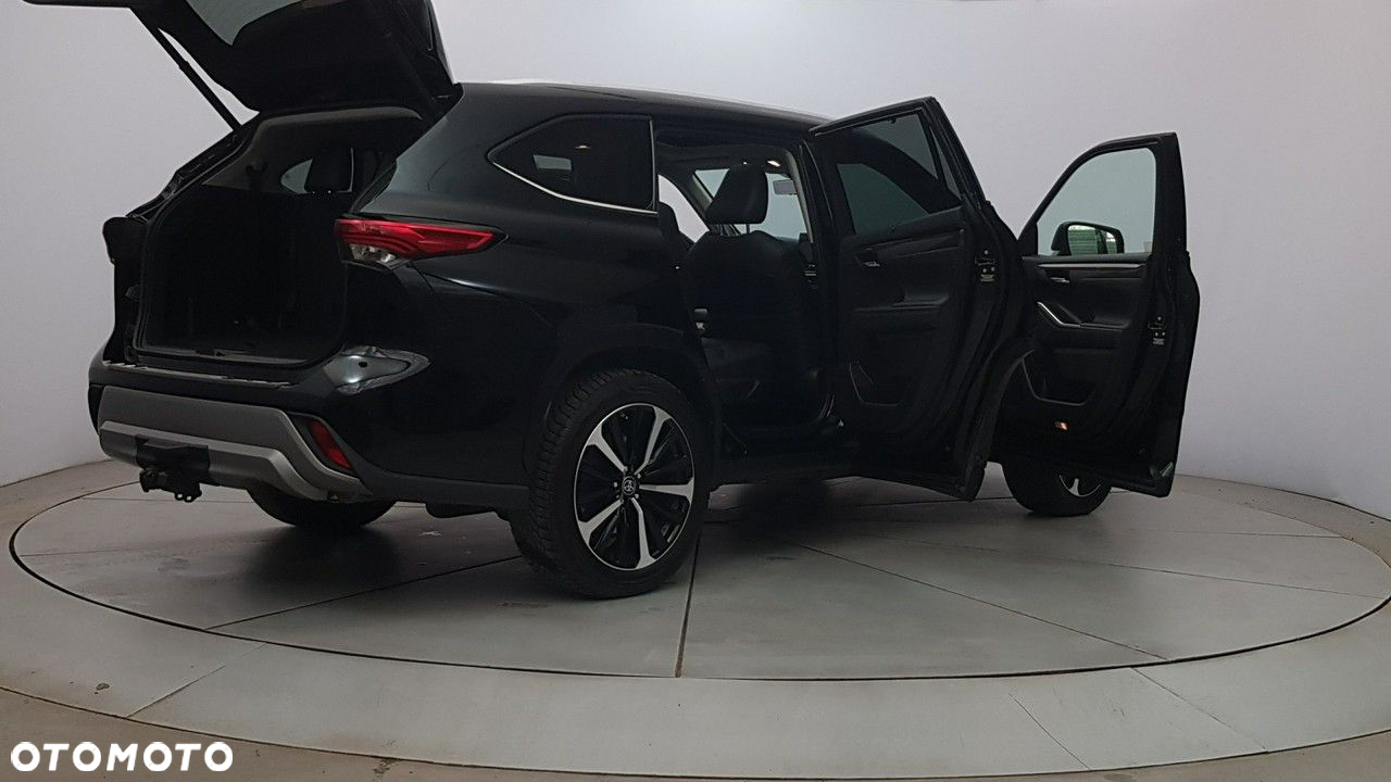Toyota Highlander - 12