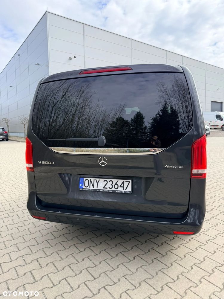 Mercedes-Benz Klasa V 300 d 4-Matic Avantgarde 9G-Tronic - 17