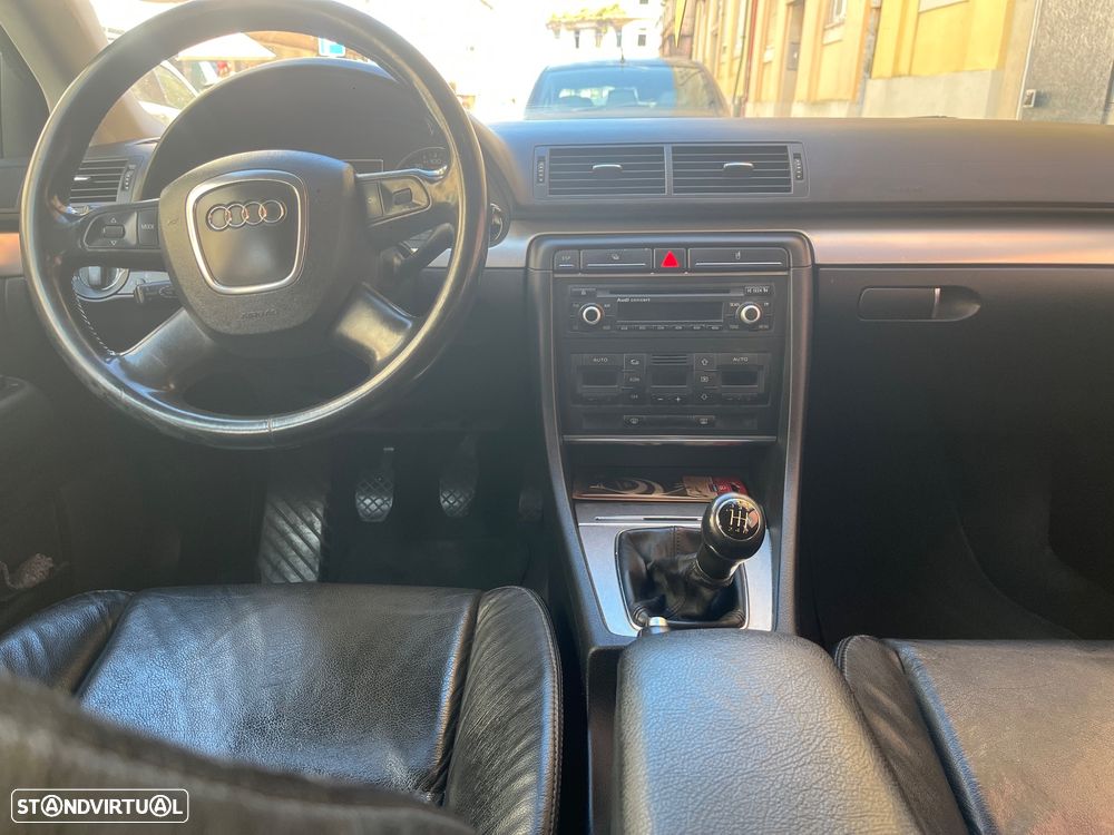 Audi A4 Avant 1.9 TDi - 12