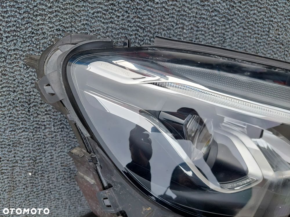 MERCEDES GLC W253 LAMPA PRZÓD PRAWA FULL LED A2539065201 - 2