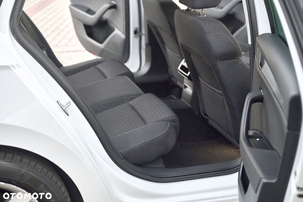 Skoda Superb 1.5 TSI Ambition DSG - 26