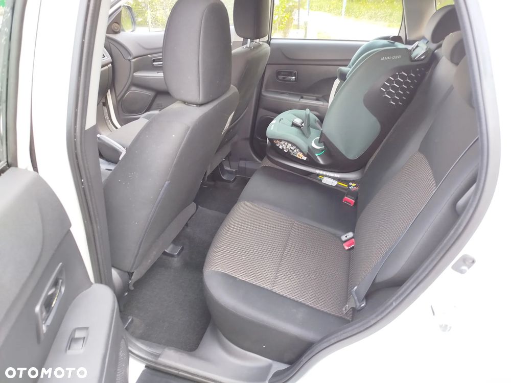 Mitsubishi ASX 1.6 Active - 9