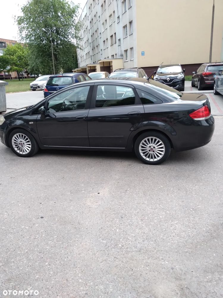 Fiat Linea 1.3 MJ 16V Dynamic - 3