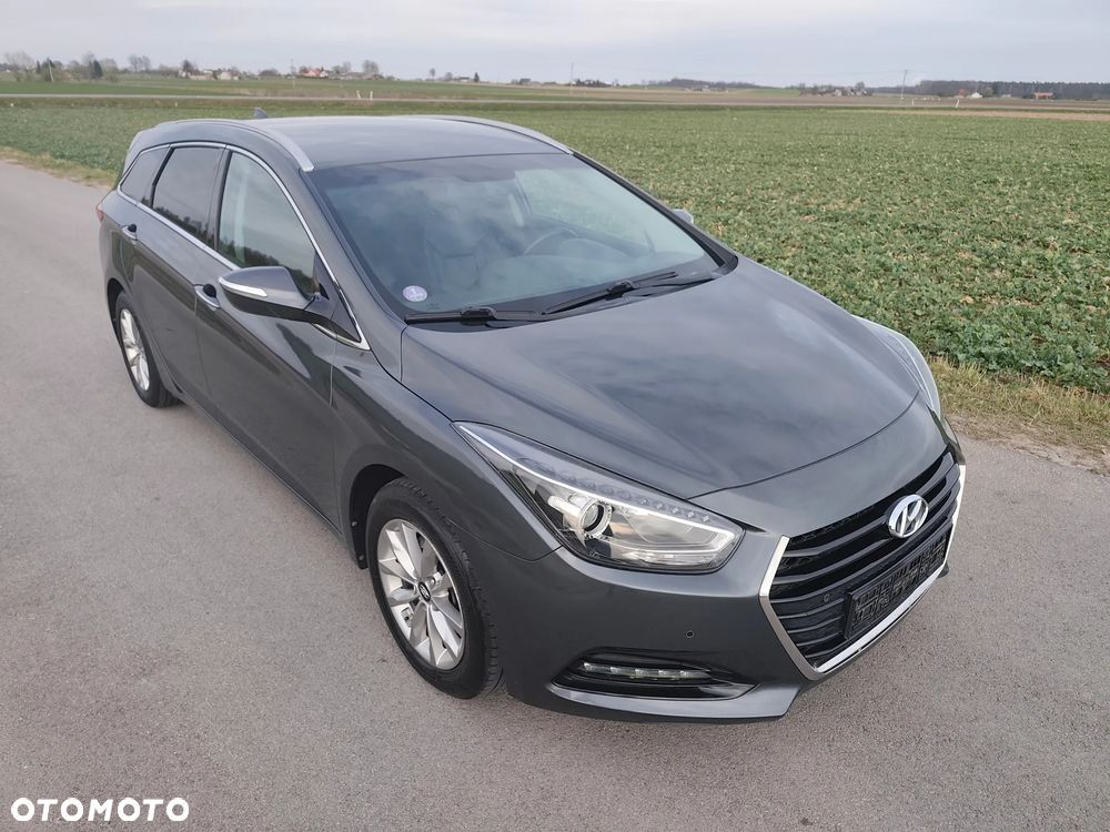 Hyundai i40 1.6 GDI Comfort + - 11