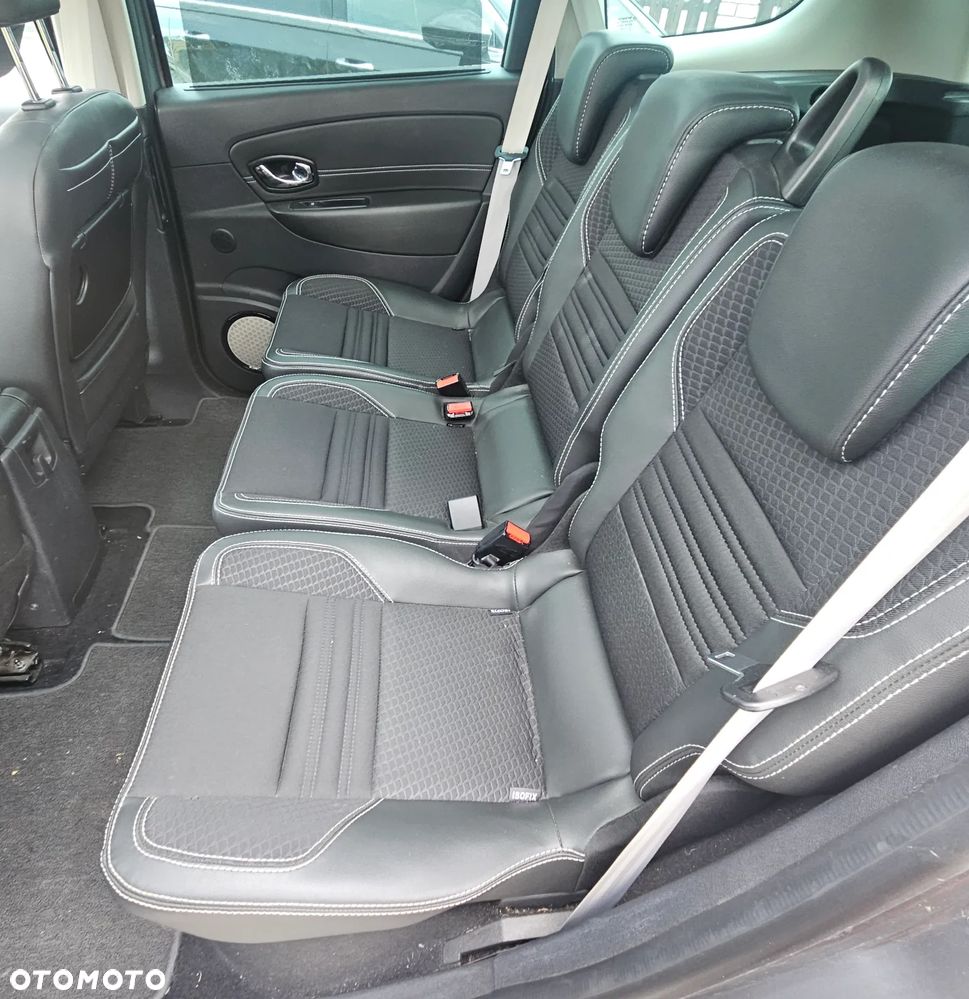 Renault Scenic Energy dCi 130 S&S Bose Edition - 9