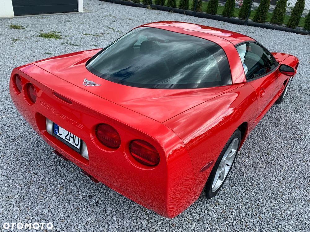 Chevrolet Corvette - 3