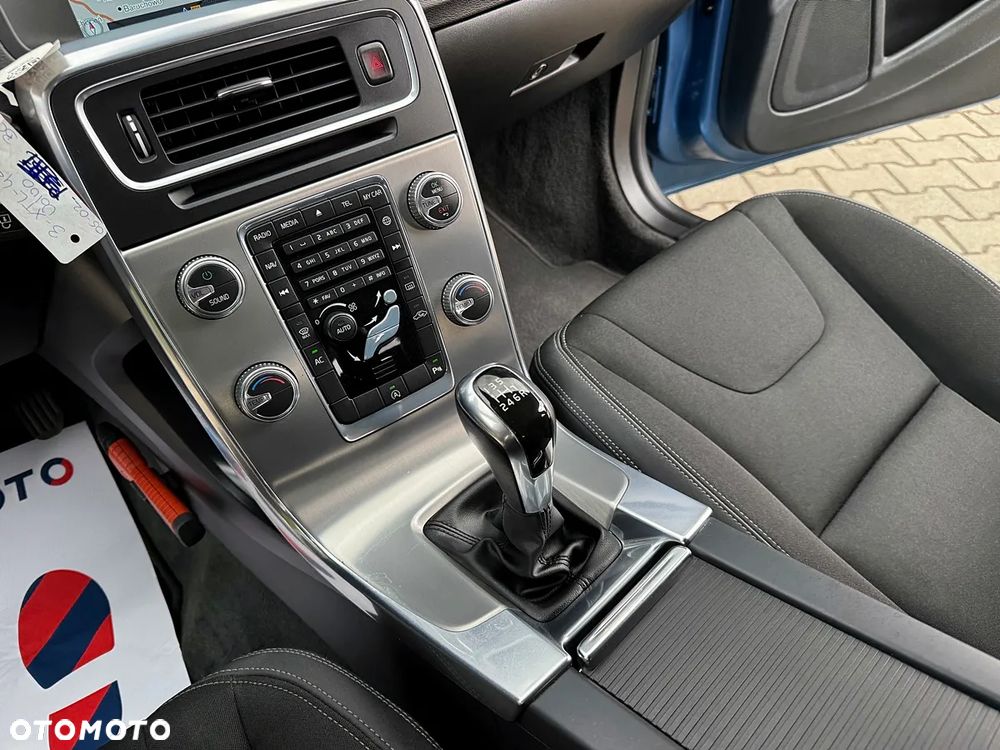 Volvo V60 D4 Drive-E Summum - 33