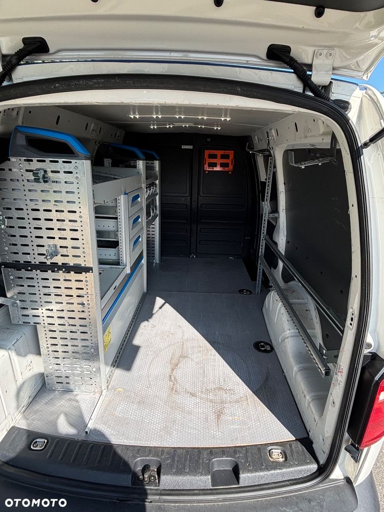 Volkswagen Caddy - 13