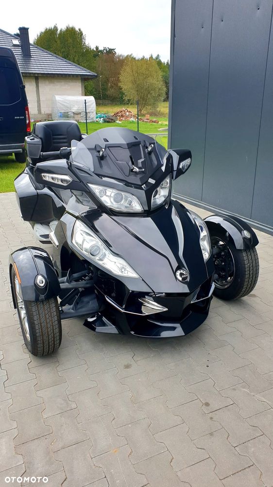 Can-Am Spyder - 4
