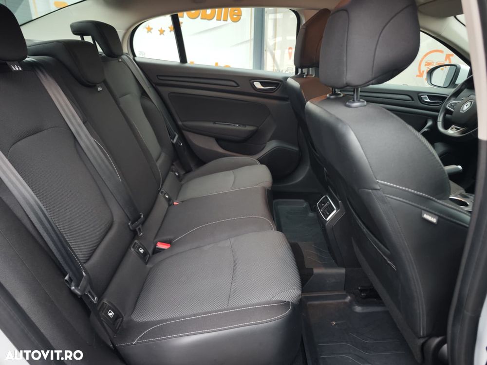 Renault Megane BLUE dCi 115 INTENS - 26