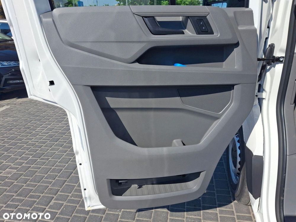 Volkswagen Crafter - 16