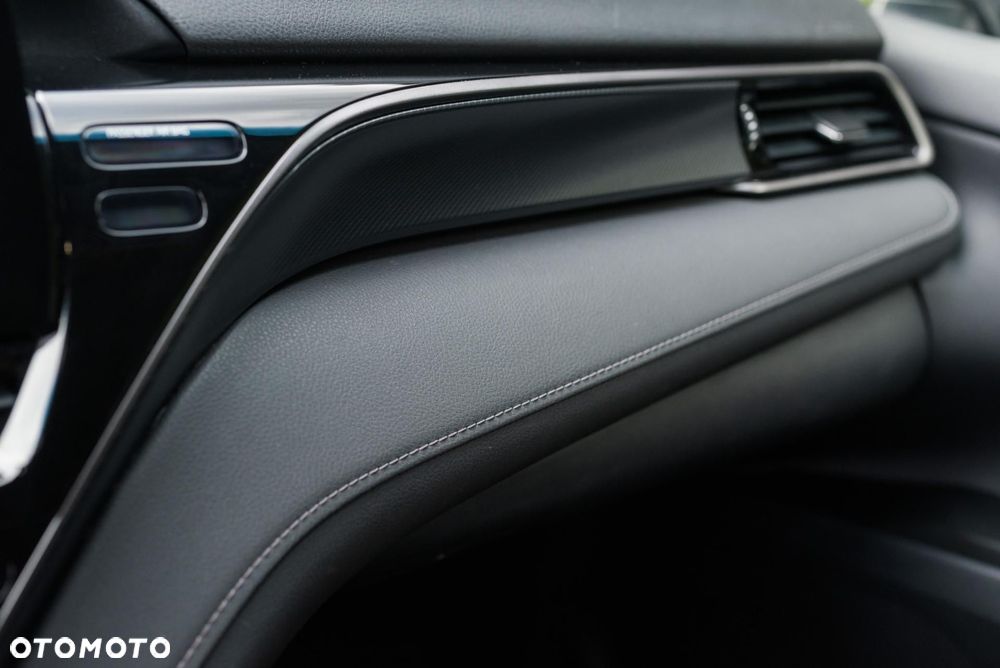 Toyota Camry 2.5 Hybrid Comfort CVT - 31