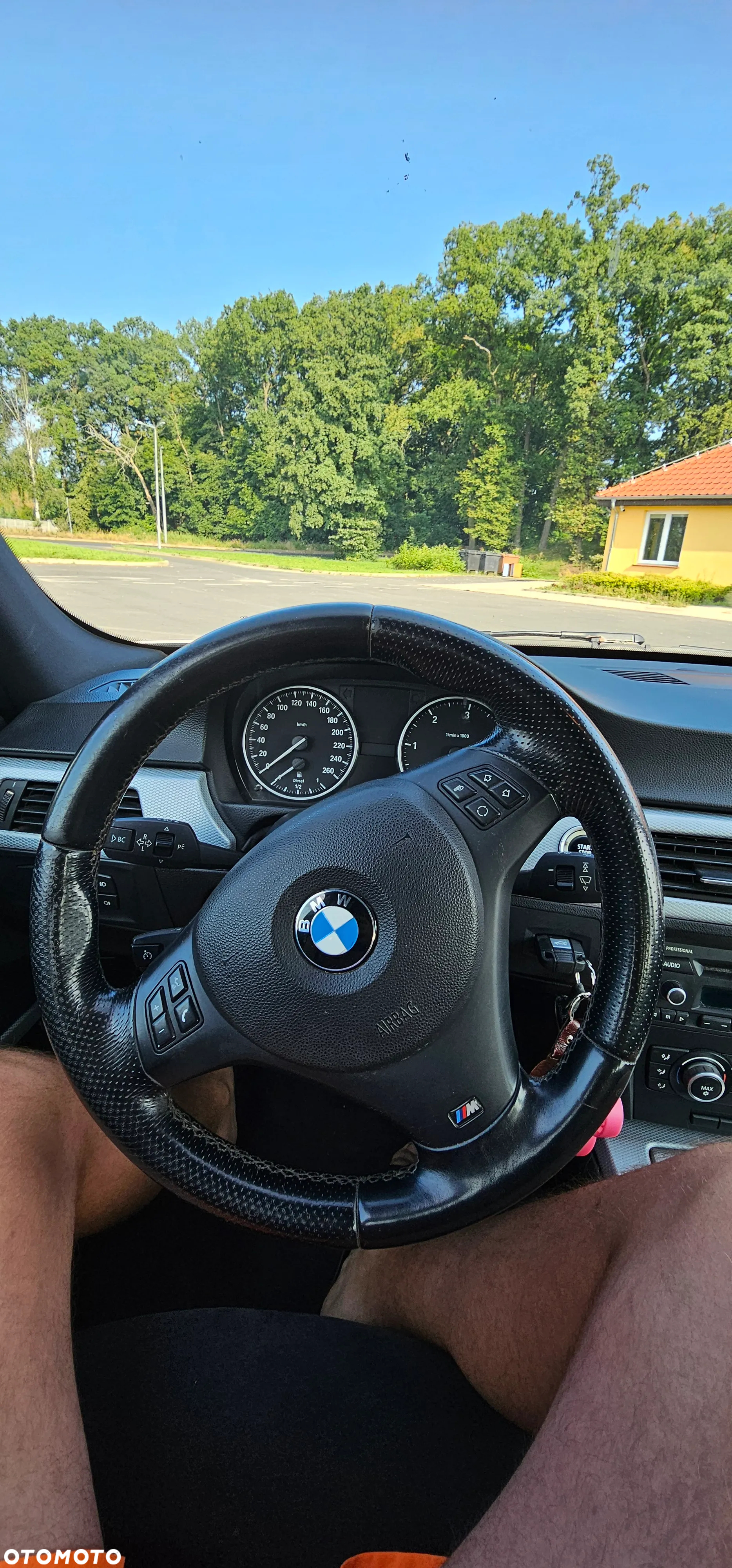 BMW Seria 3 318d Touring Sport Line - 14