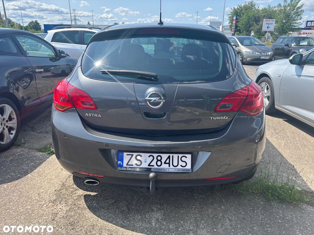 Opel Astra 1.4 Turbo Design Edition - 34