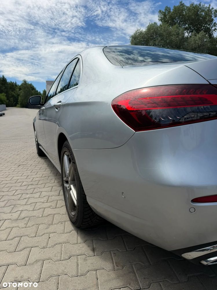 Mercedes-Benz Klasa E 200 d - 8