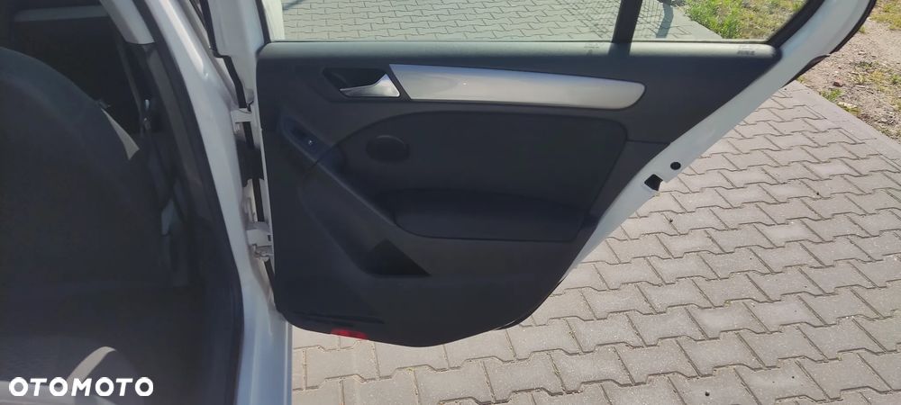Volkswagen Golf 1.4 Team - 25