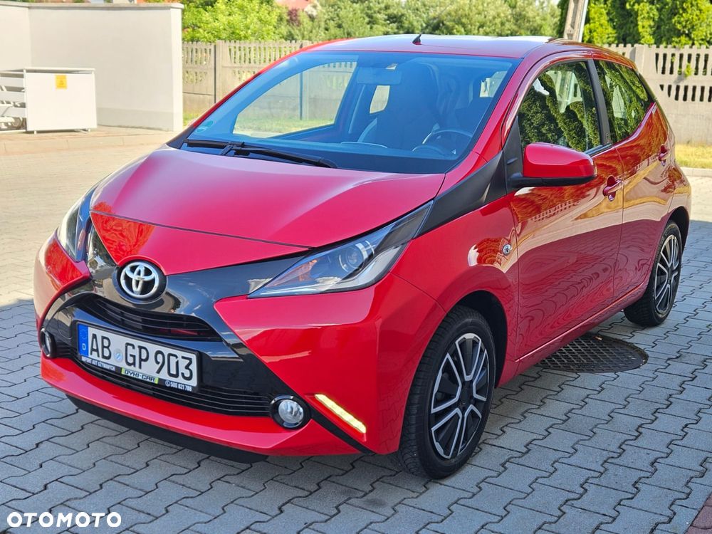 Toyota Aygo x-play Edition S+ - 11