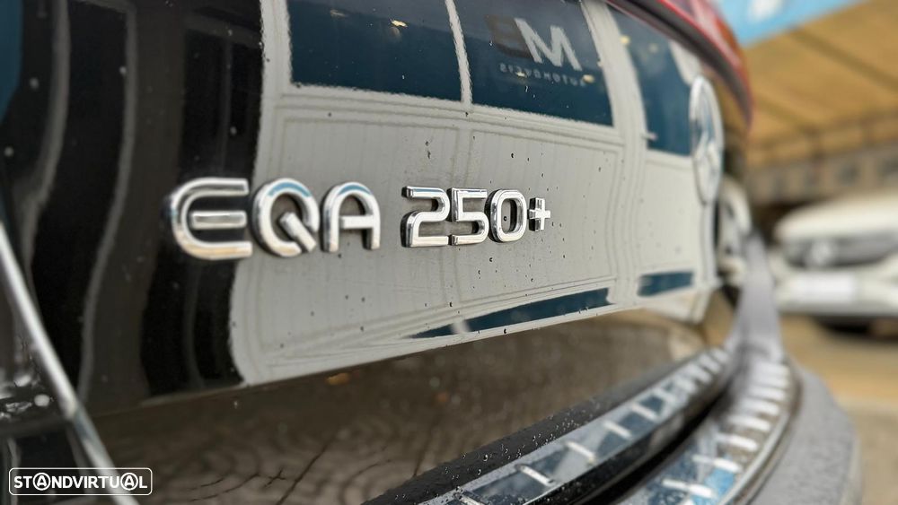 Mercedes-Benz EQA 250+ AMG Line - 13