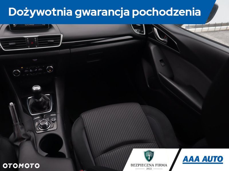 Mazda 3 - 10