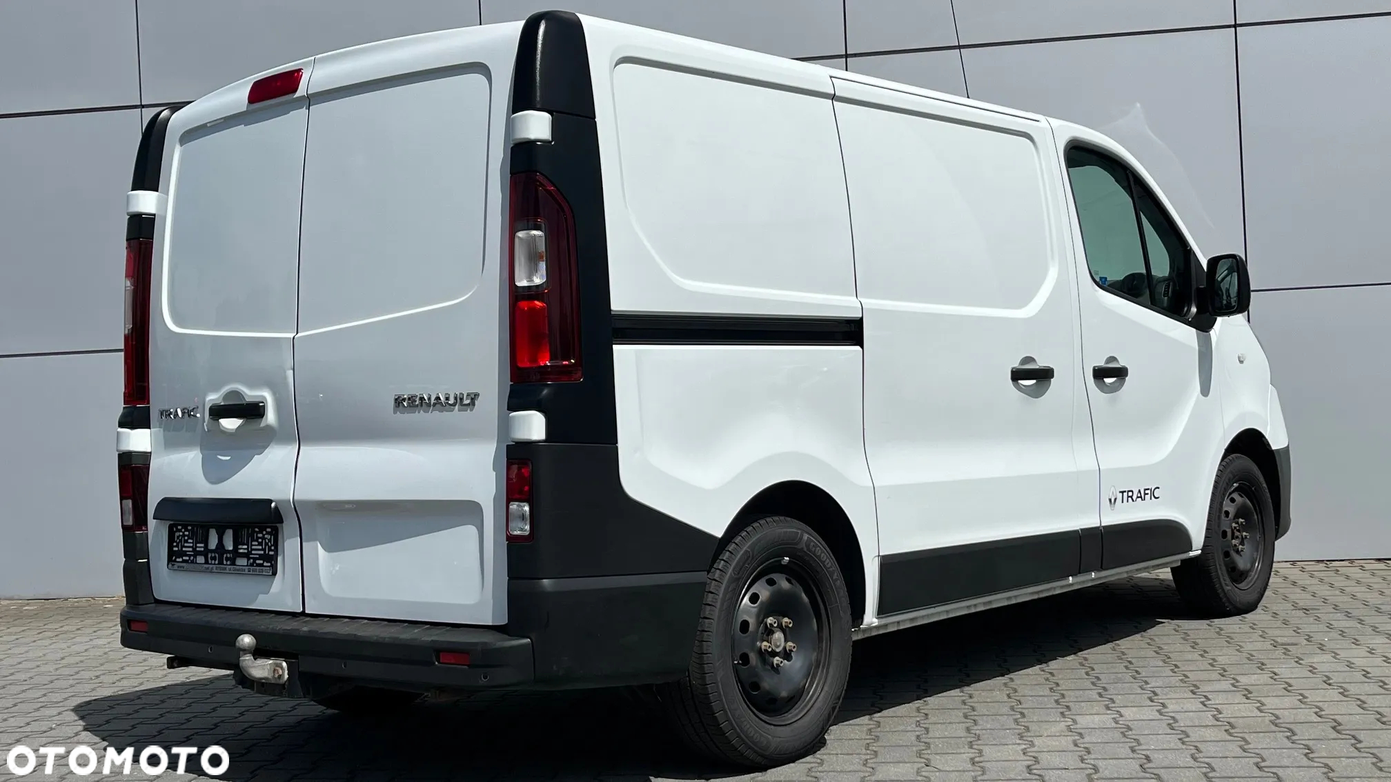 Renault Trafic - 10
