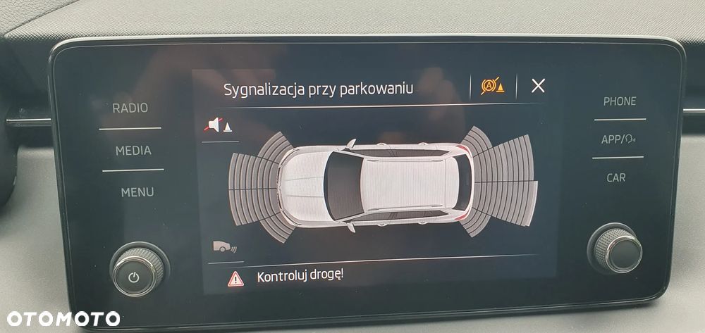 Skoda Kamiq 1.0 TSI Ambition DSG - 25