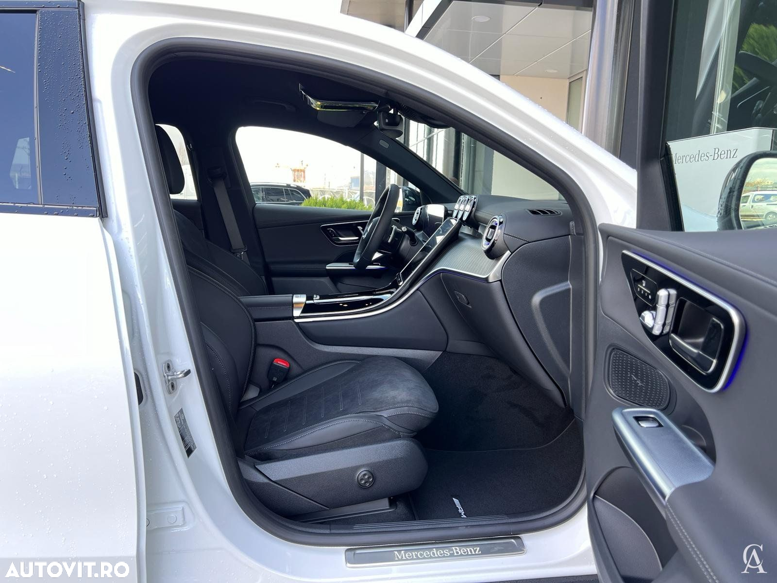 Mercedes-Benz GLC Coupe 300 e 4MATIC - 8