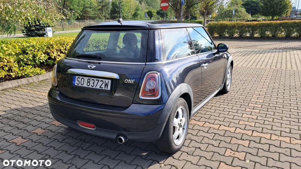 MINI ONE Standard - 7