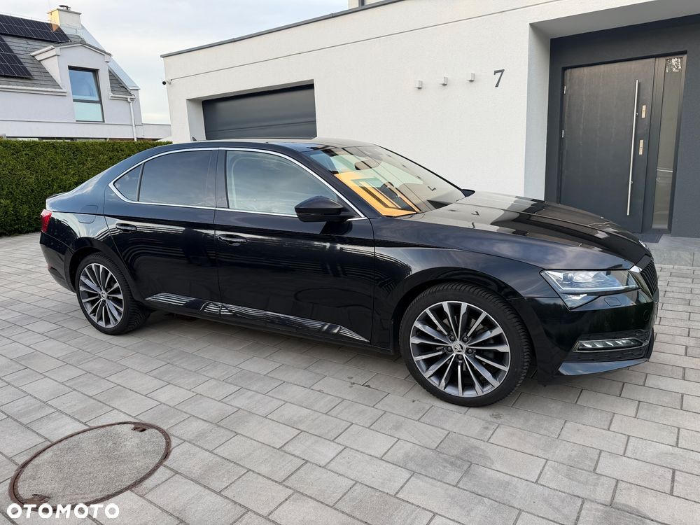 Skoda Superb 2.0 TDI SCR Style DSG - 2