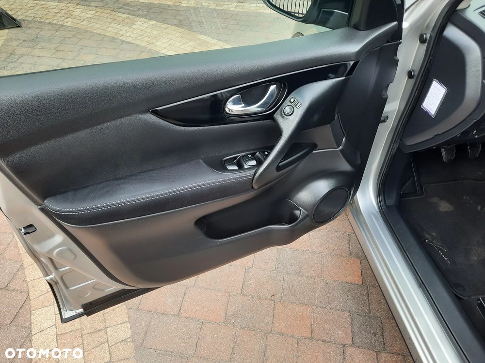 Nissan Qashqai 1.2 DIG-T Acenta - 15