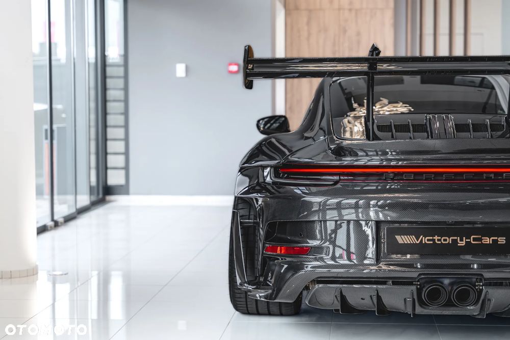 Porsche 911 Turbo S - 12