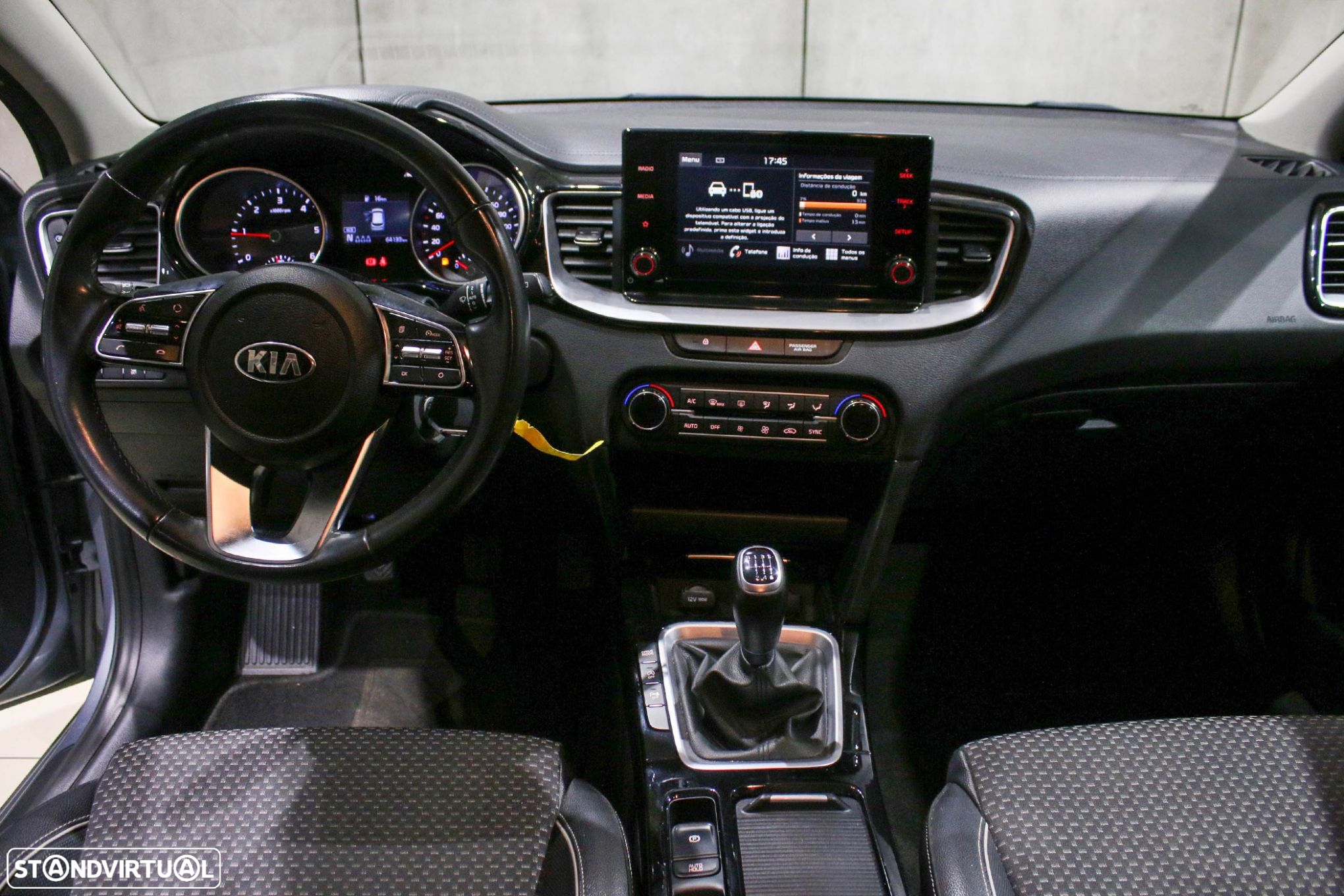 Kia Ceed SW 1.6 CRDi MHEV Drive - 17