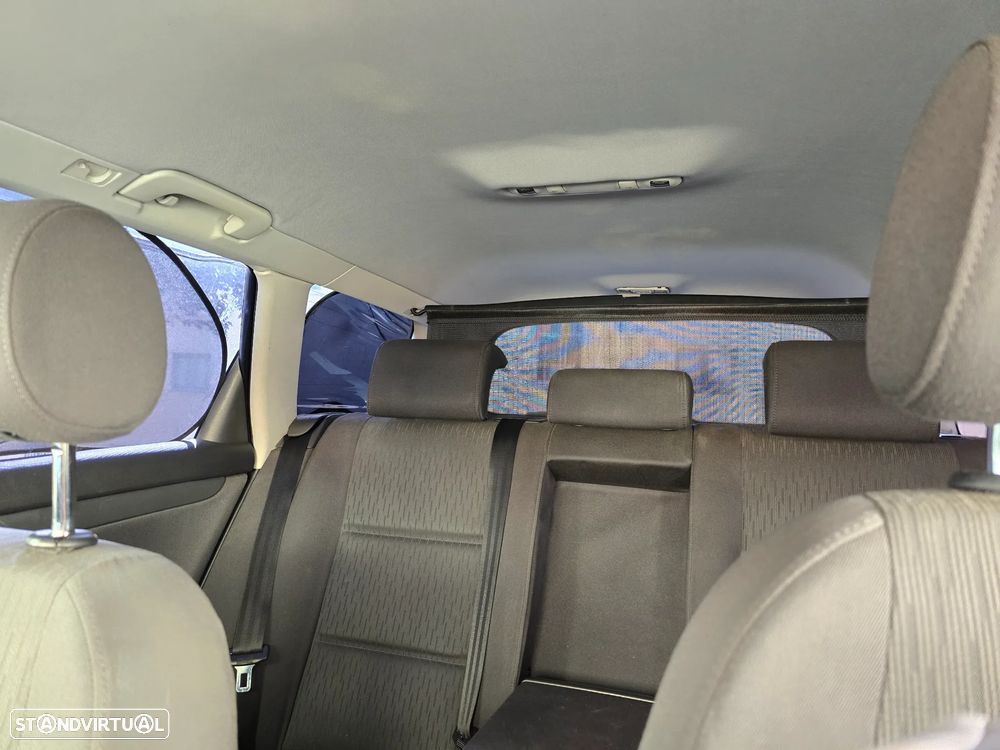 Audi A4 Avant 2.0 TDI DPF - 12
