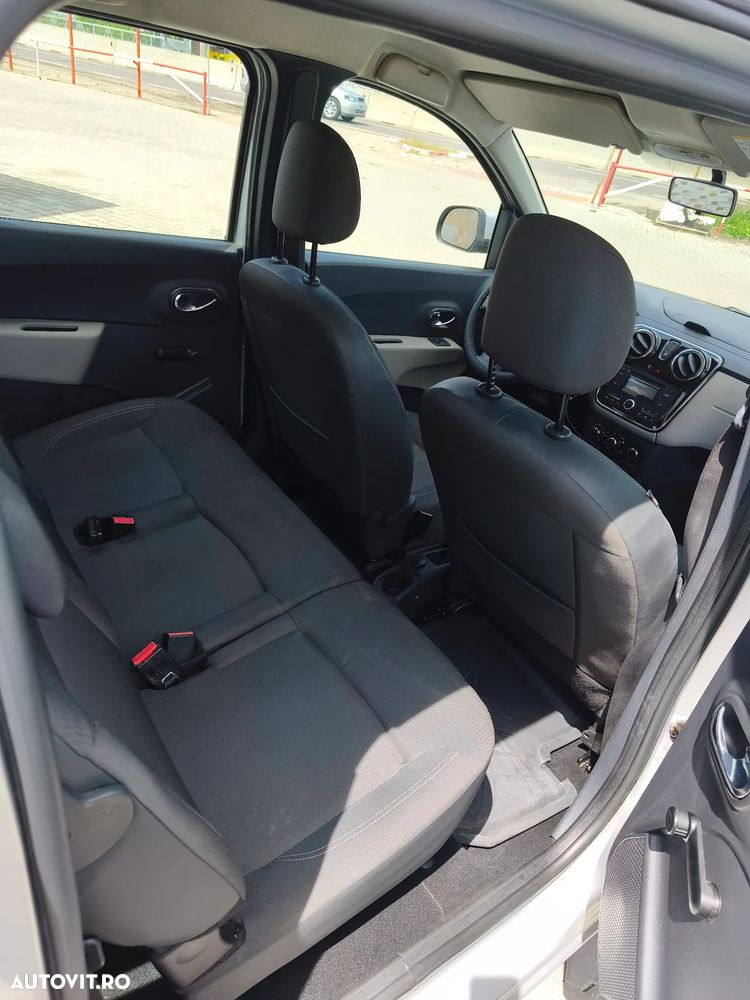 Dacia Lodgy dCi 90 Laureate - 16