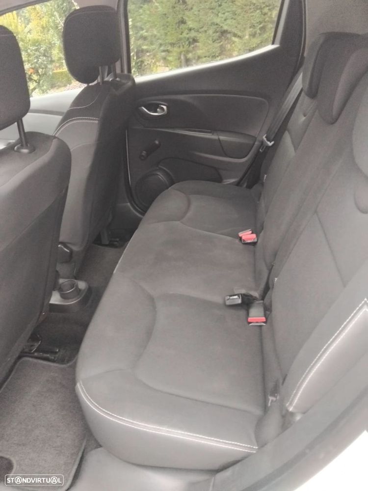 Renault Clio 1.5 dCi Zen - 9