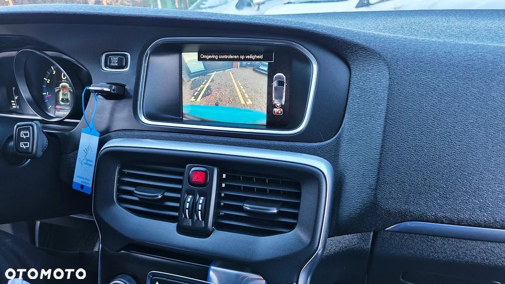 Volvo V40 T3 R-Design Summum - 40