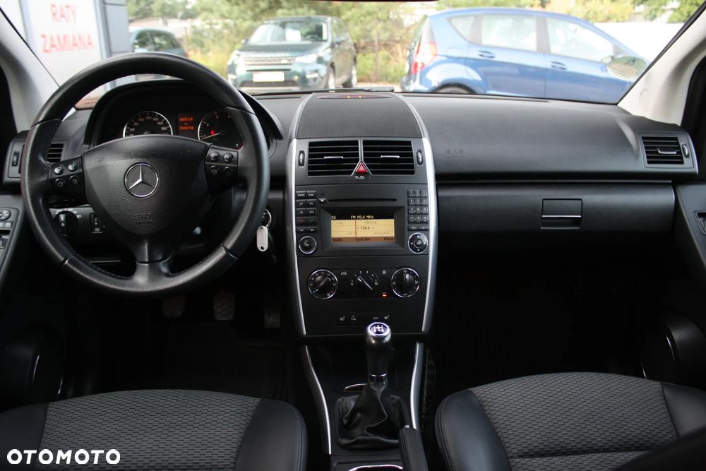 Mercedes-Benz Klasa A 160 BlueEFFICIENCY Elegance - 15