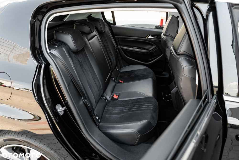 Peugeot 308 HDi FAP 150 Allure - 21