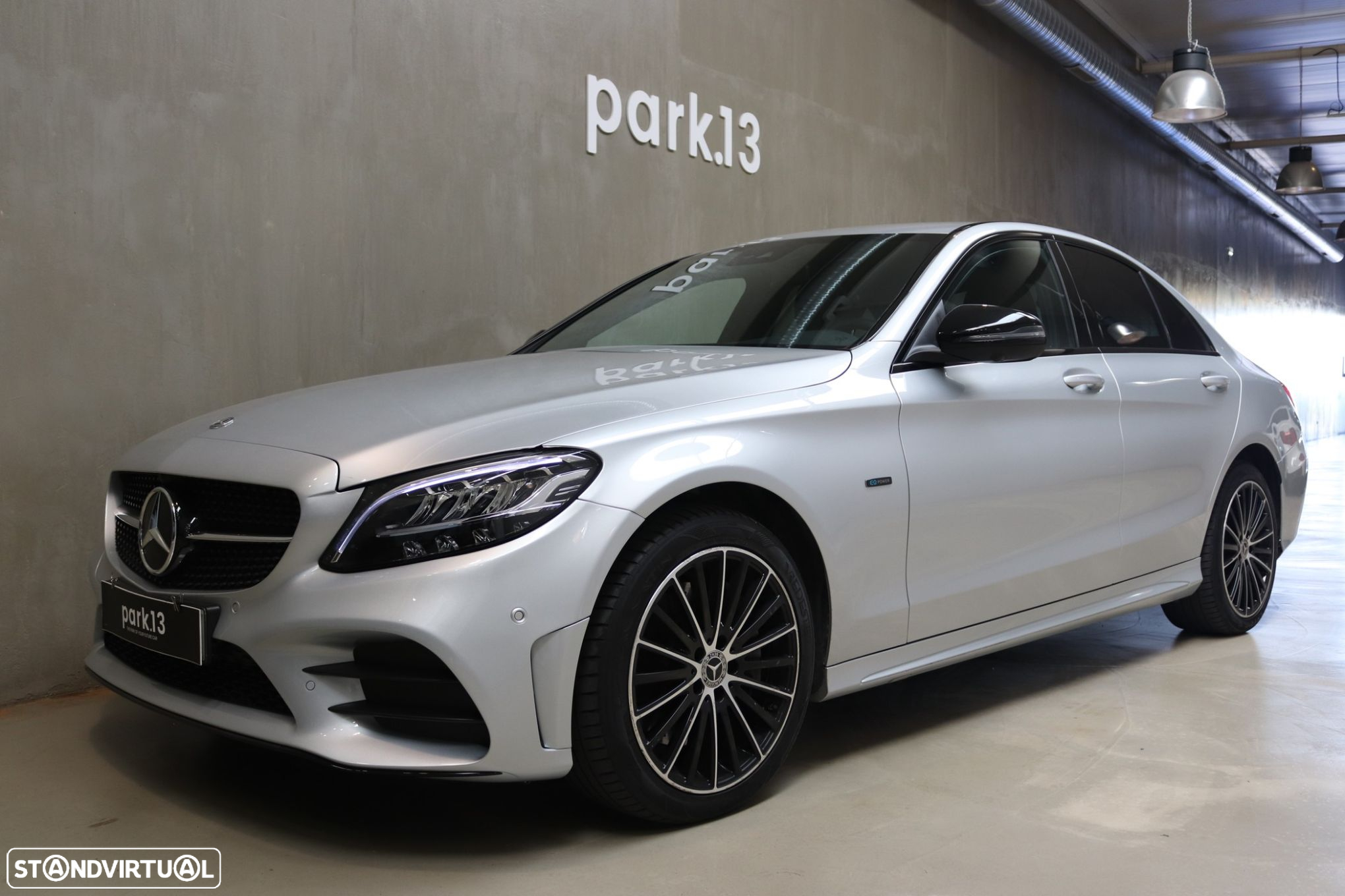 Mercedes-Benz C 300 de AMG Line - 29