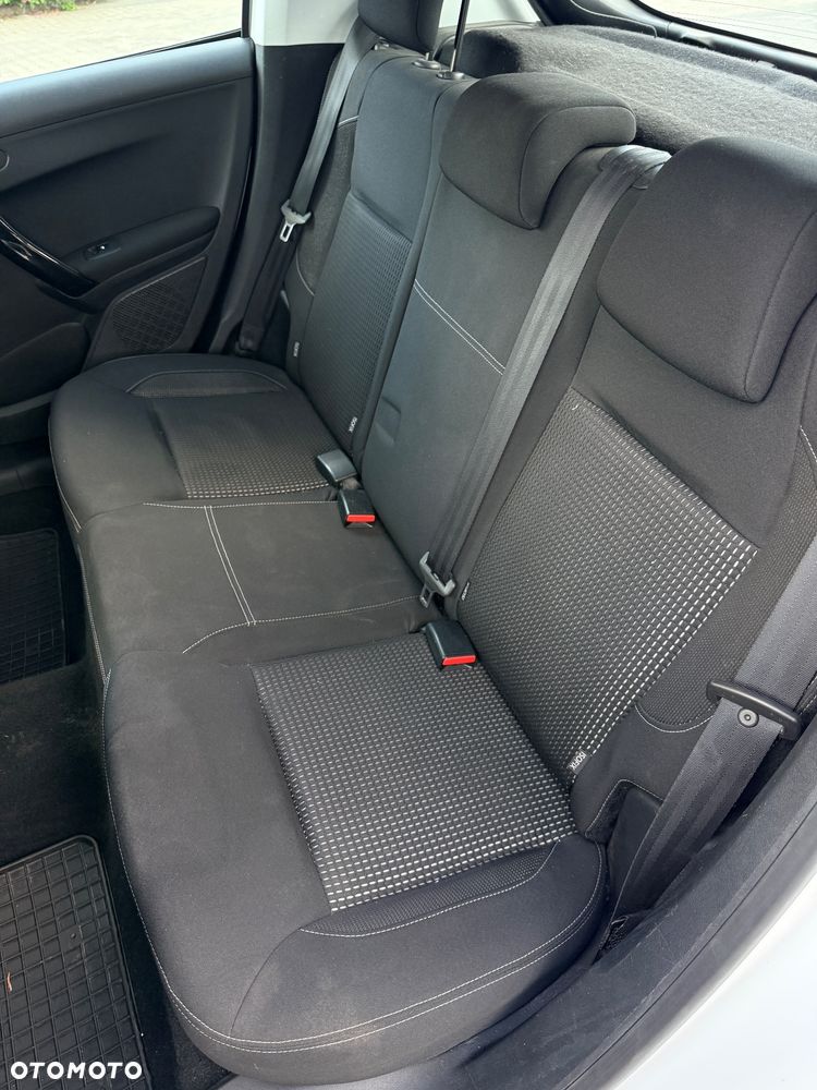 Peugeot 208 1.2 PureTech Allure S&S - 14