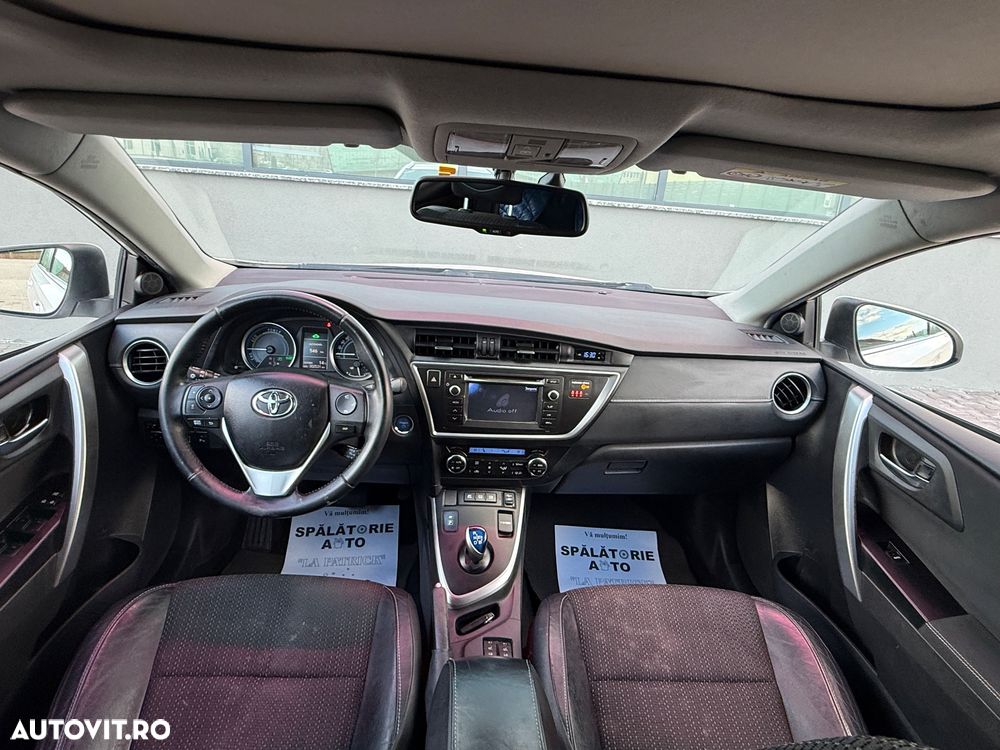 Toyota Auris 1.8 L VVT-i Luna - 8