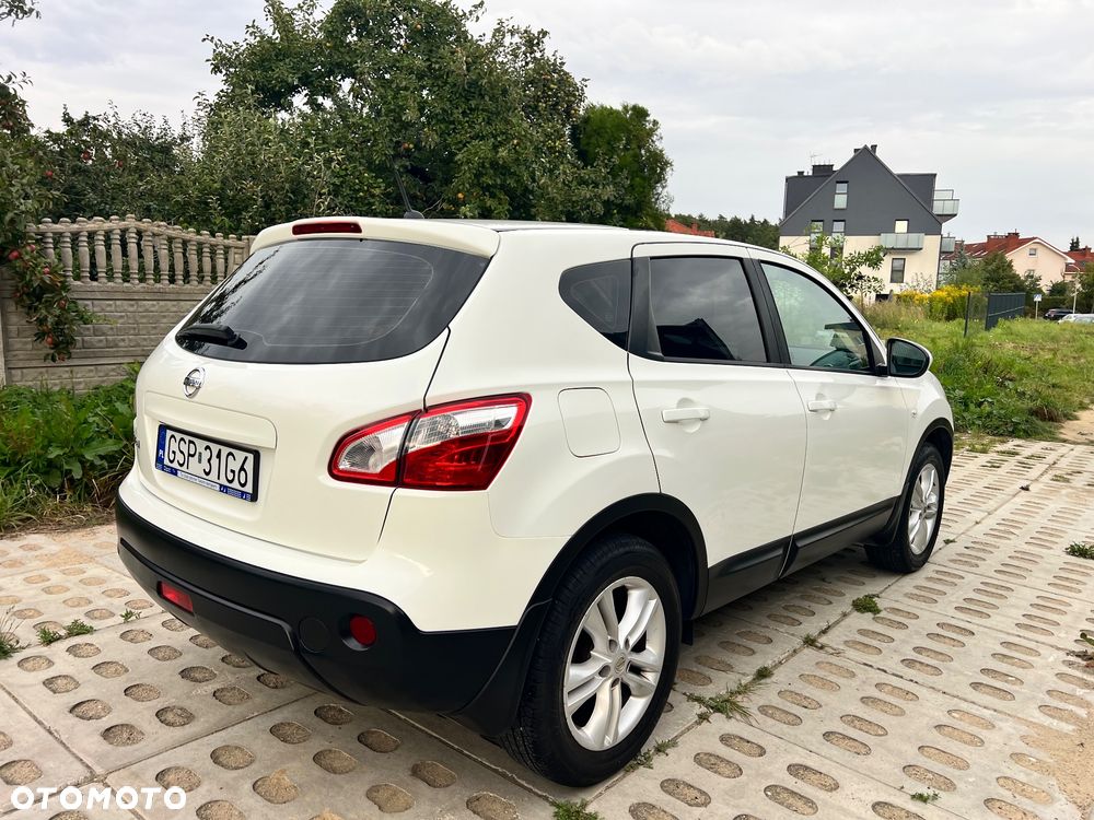 Nissan Qashqai 2.0 Tekna - 4