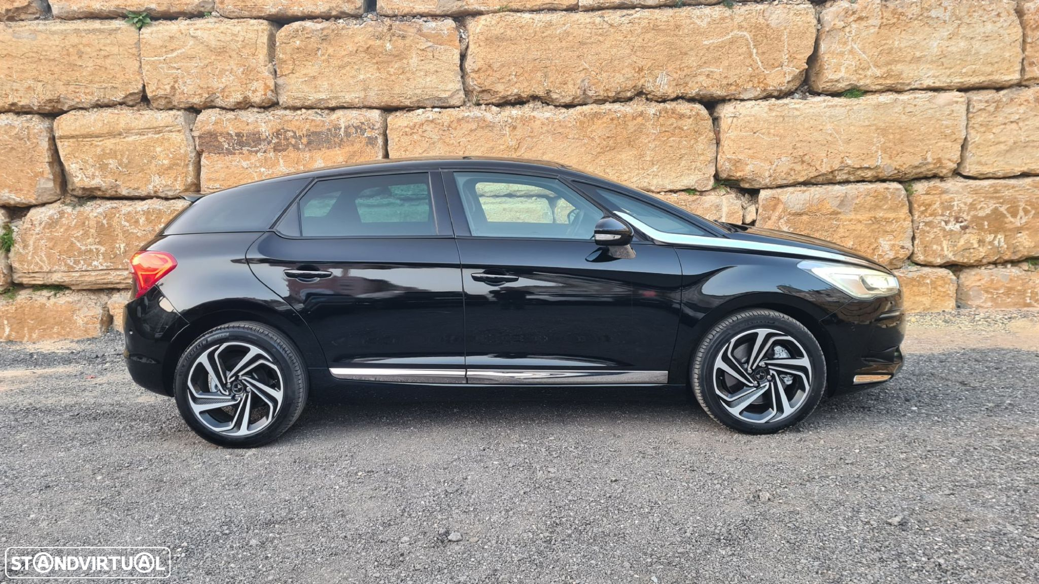DS DS5 - 4