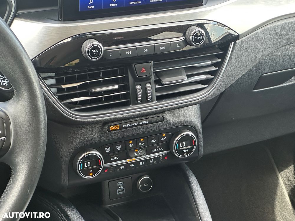 FORD Kuga 2020 — imagine 16