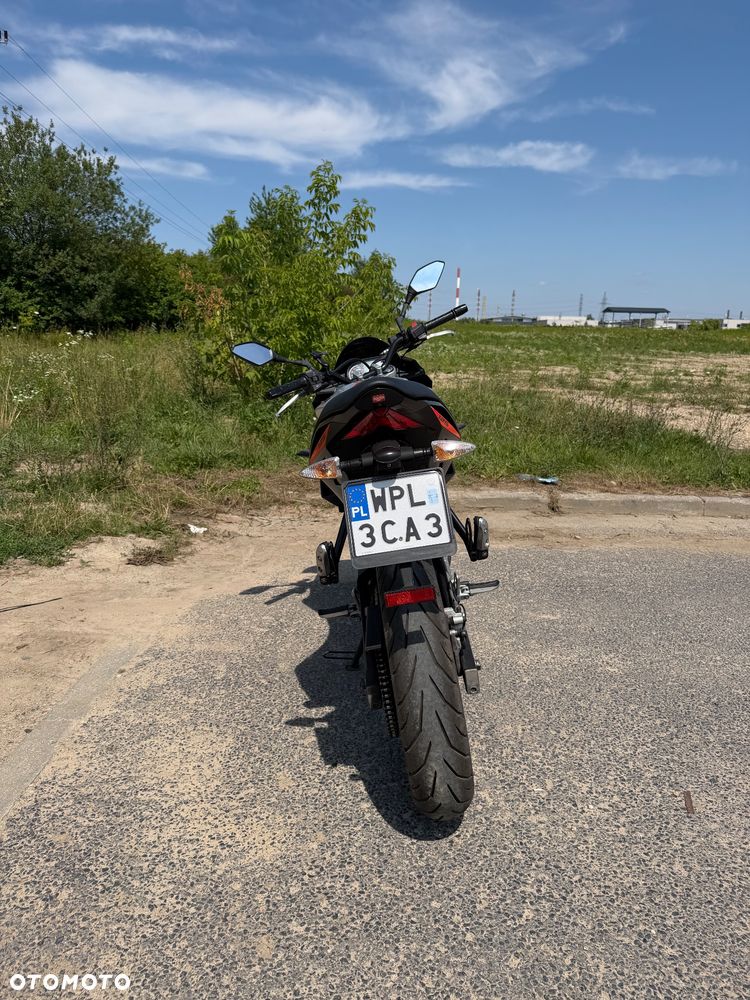 Aprilia Tuono - 6