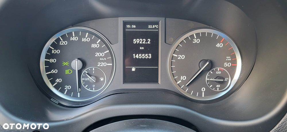 Mercedes-Benz VITO - 16