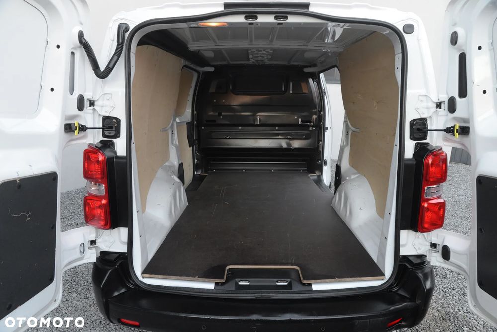 Opel Vivaro - 25